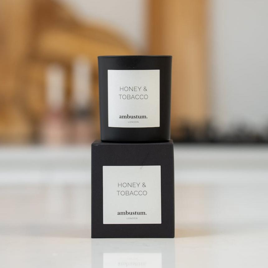 Large Honey Tobacco Candle